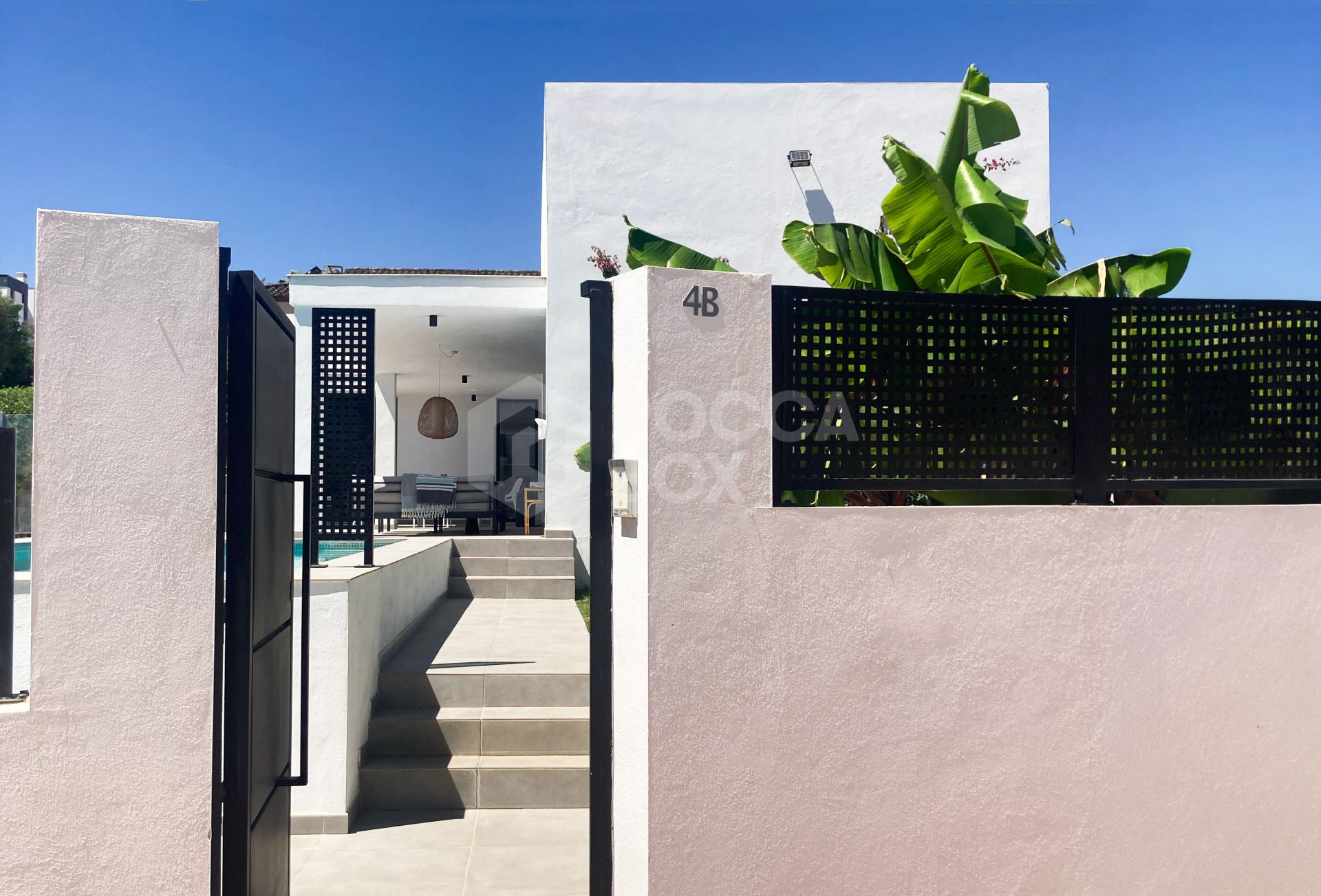 Contemporary 3-bedroom villa in Valle Romano