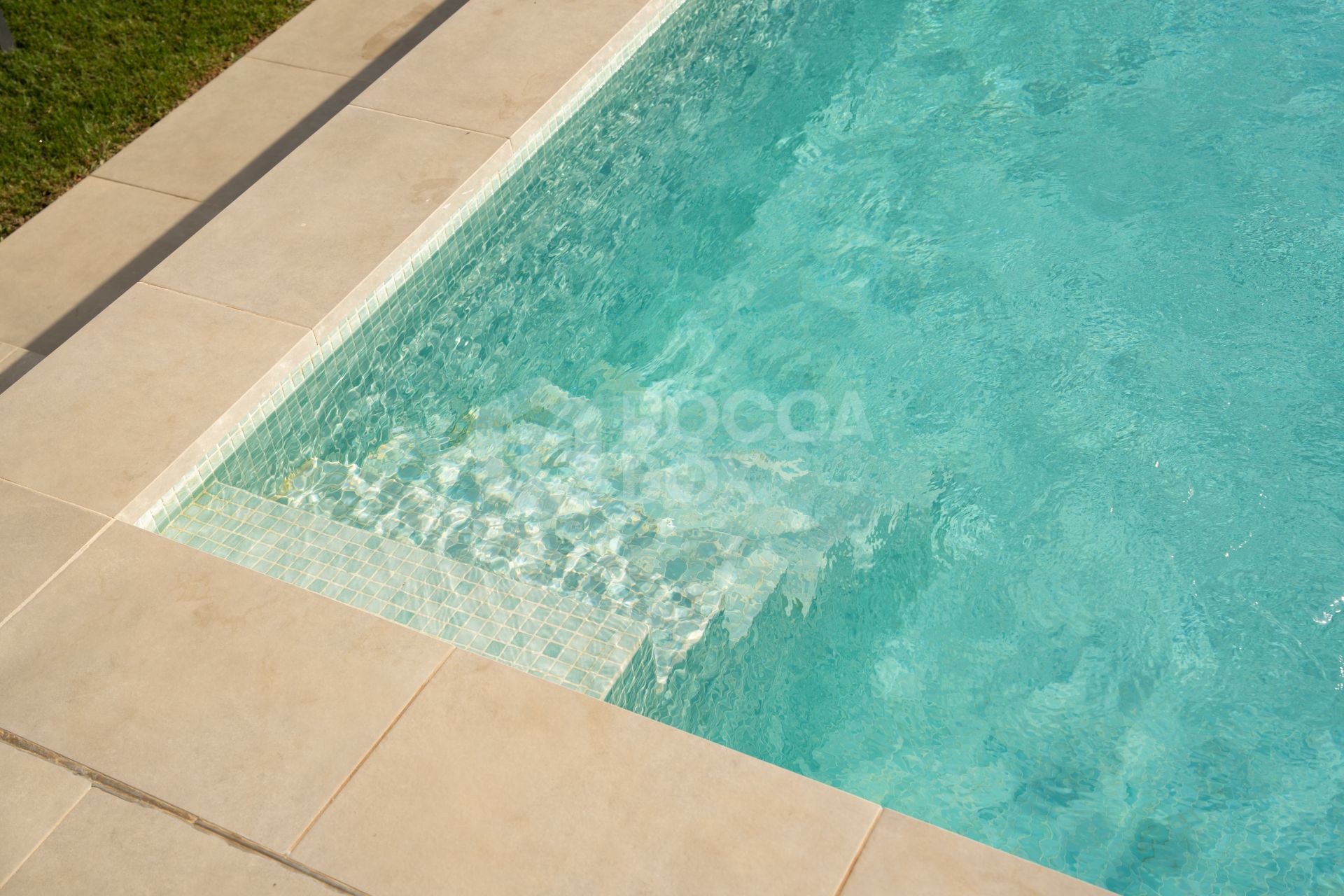 Contemporary 3-bedroom villa in Valle Romano