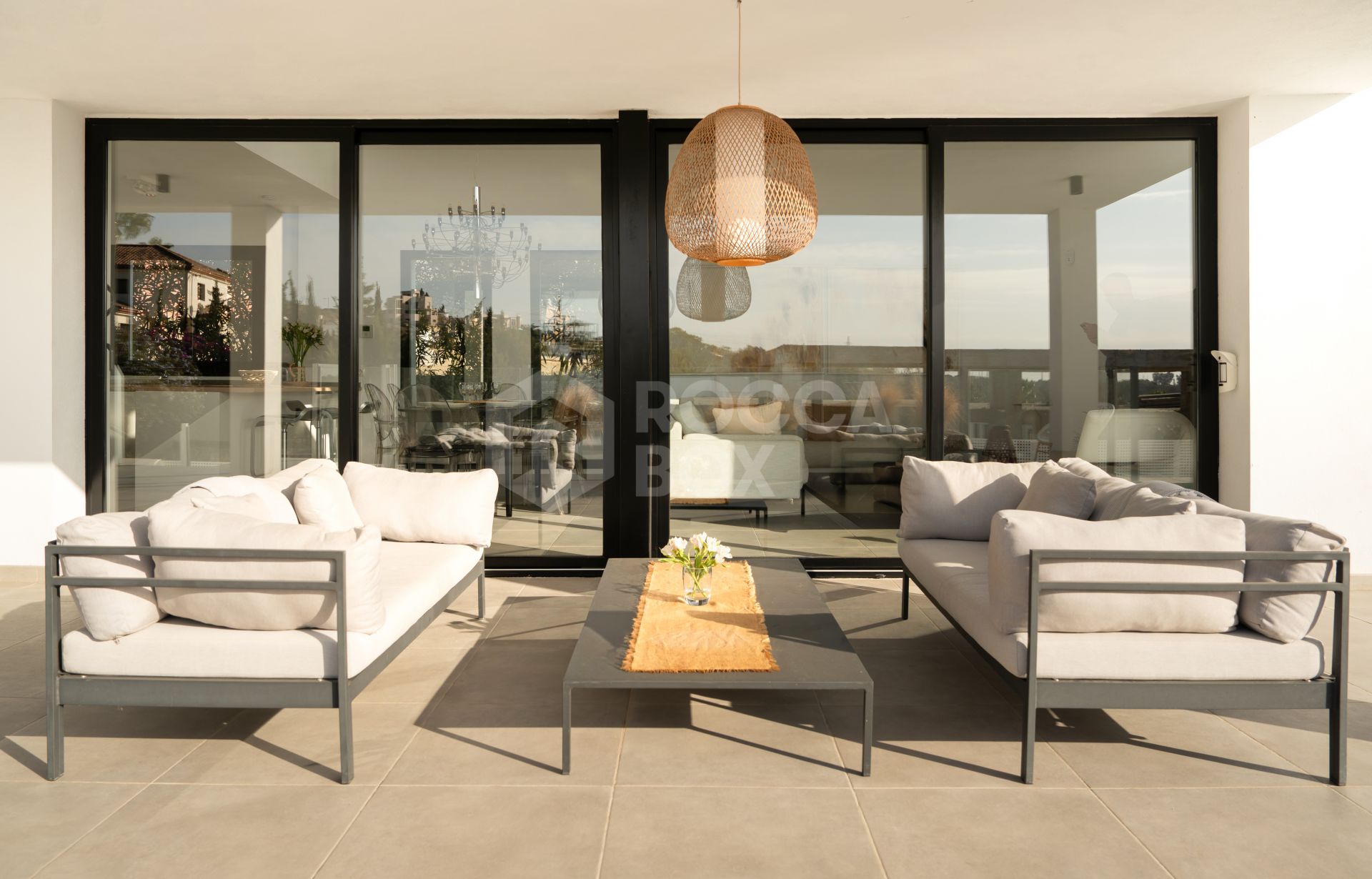 Contemporary 3-bedroom villa in Valle Romano