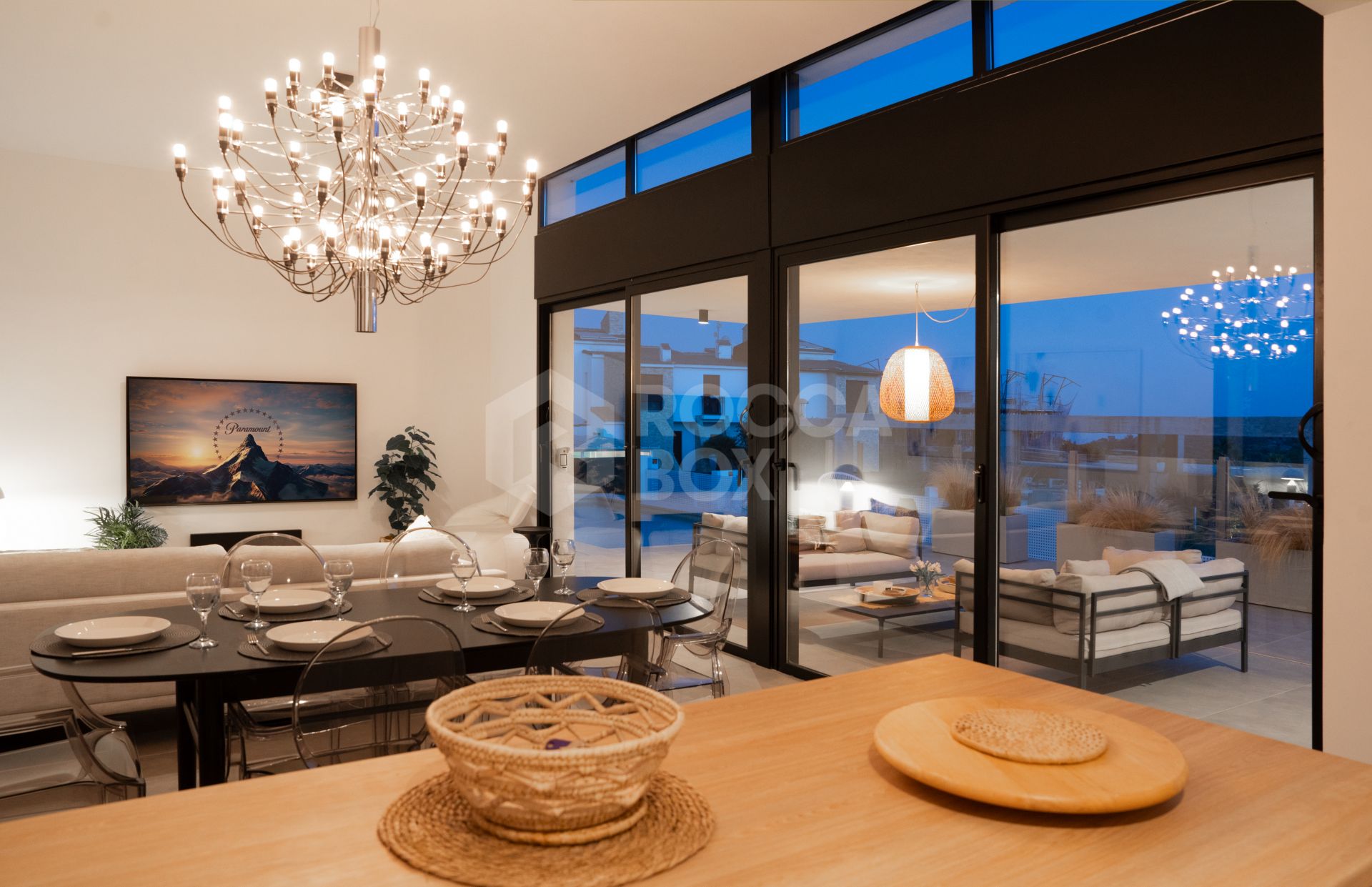 Contemporary 3-bedroom villa in Valle Romano