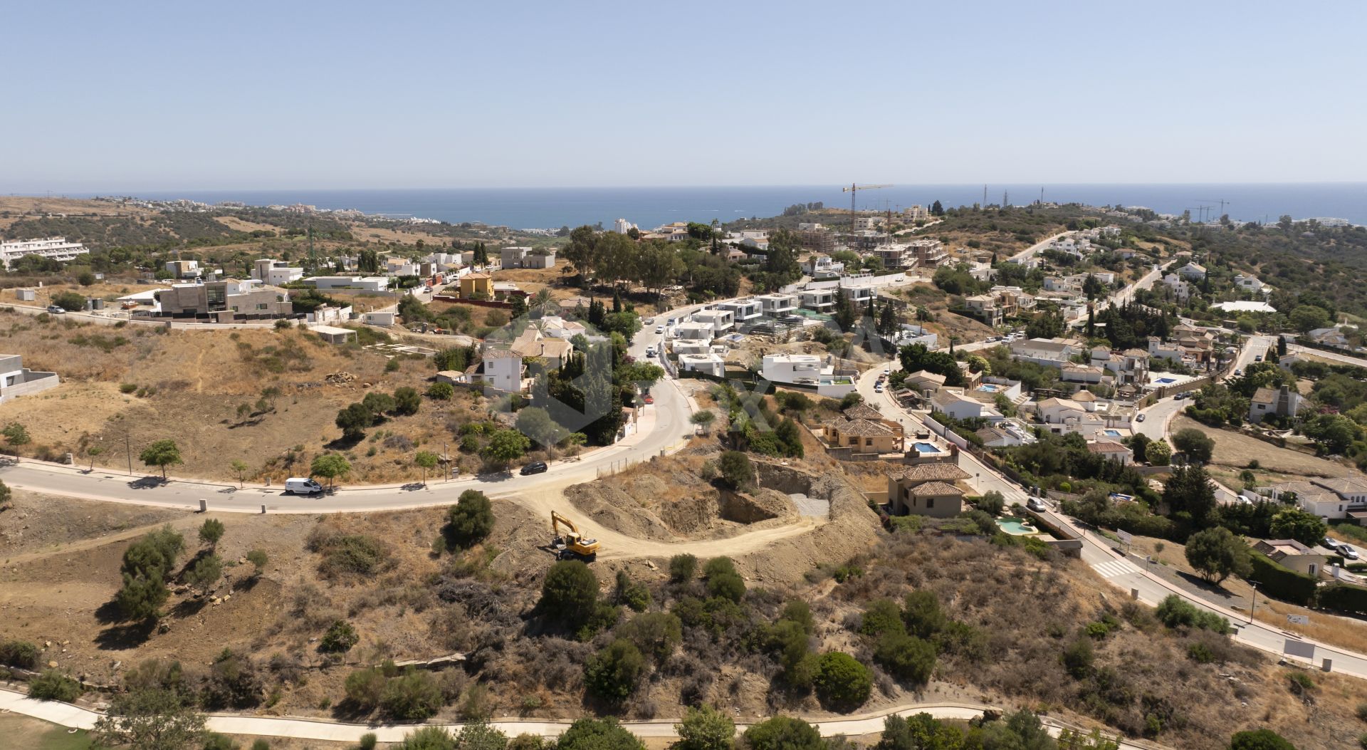 Prime Plot with building licence and project approved, with Panoramic Views in Valle Romano, Estepona