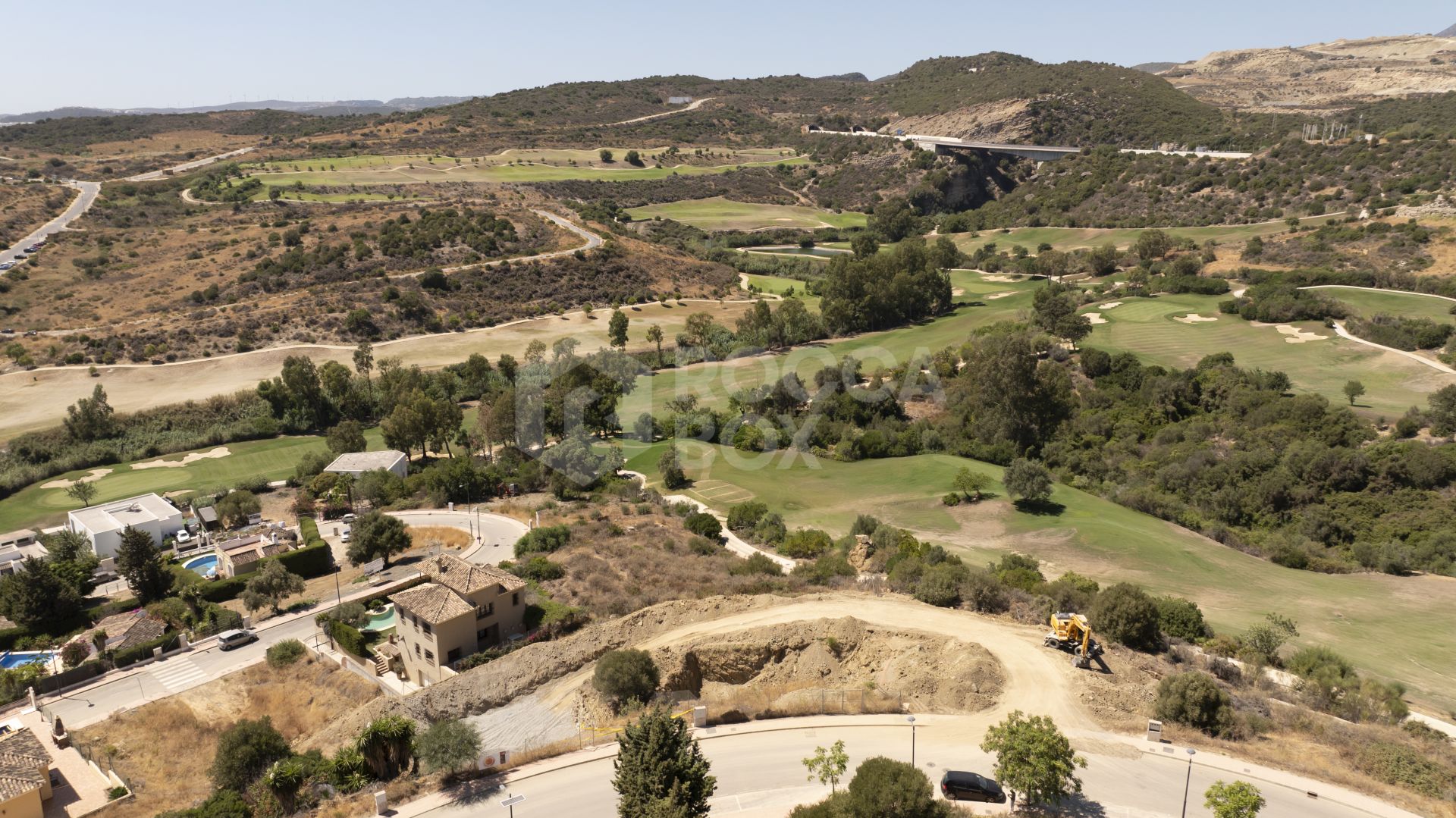 Prime Plot with building licence and project approved, with Panoramic Views in Valle Romano, Estepona