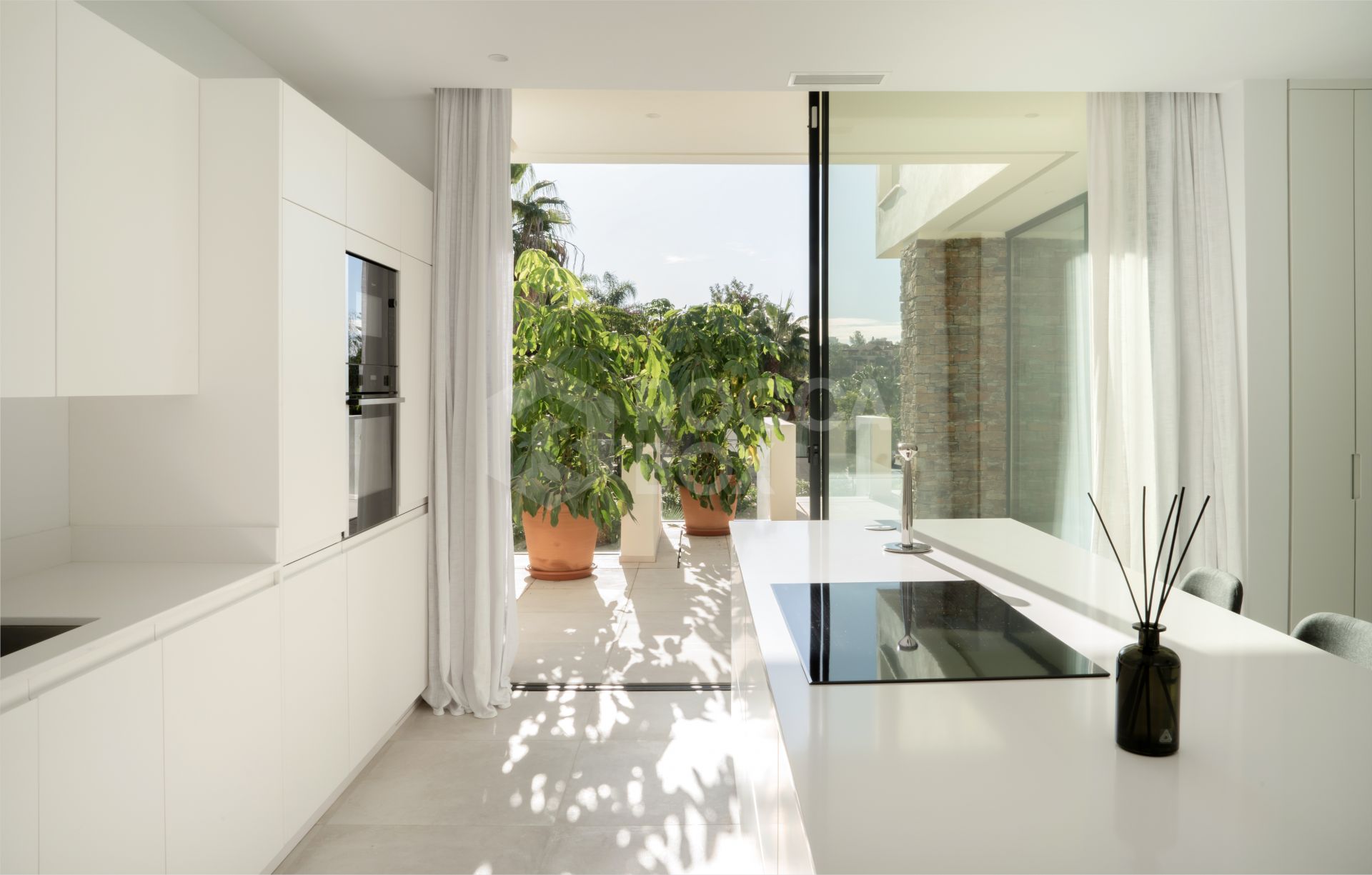 Belfry 1 - Luxurious villa in East Estepona