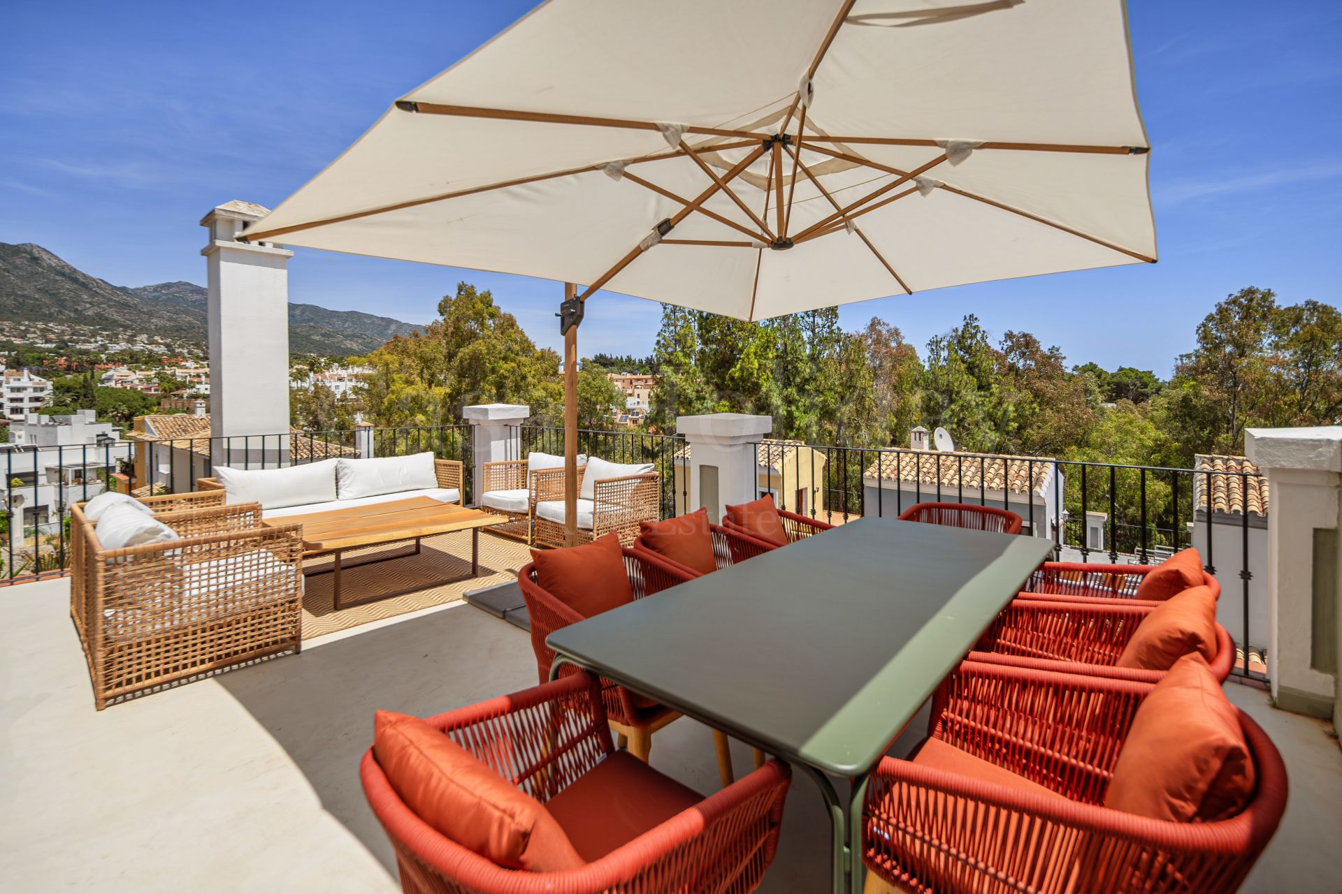 Town House in Solana de Nagüeles, Marbella