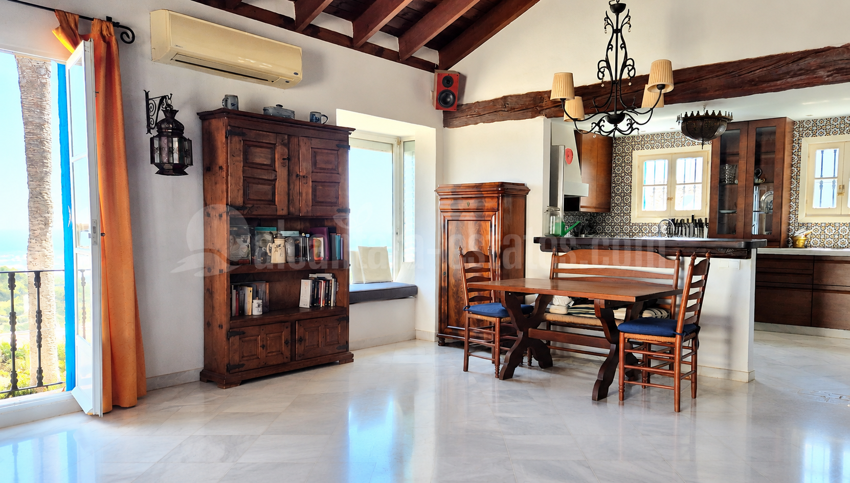 House in El Madroñal, Benahavis