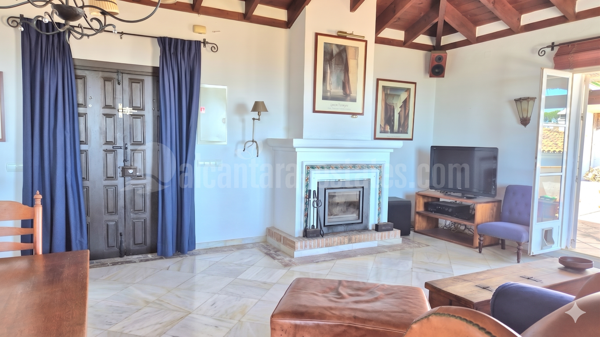 House in El Madroñal, Benahavis