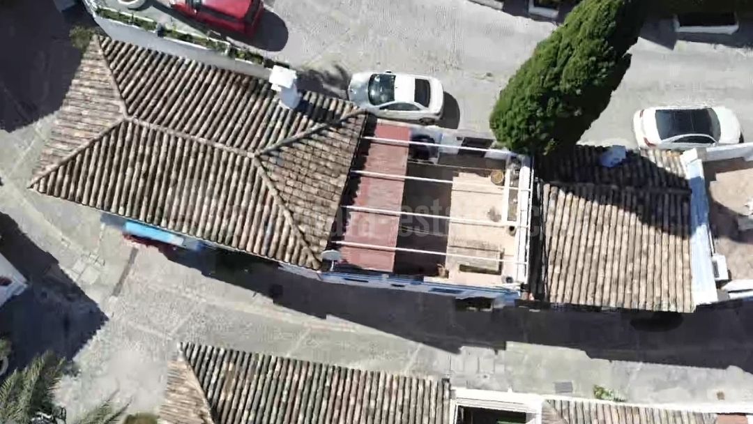 House in El Madroñal, Benahavis