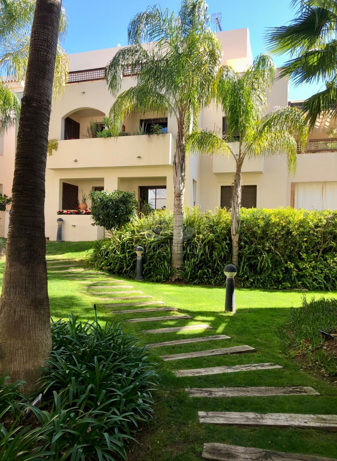 Apartamento Planta Baja en Medina de Banús, Marbella