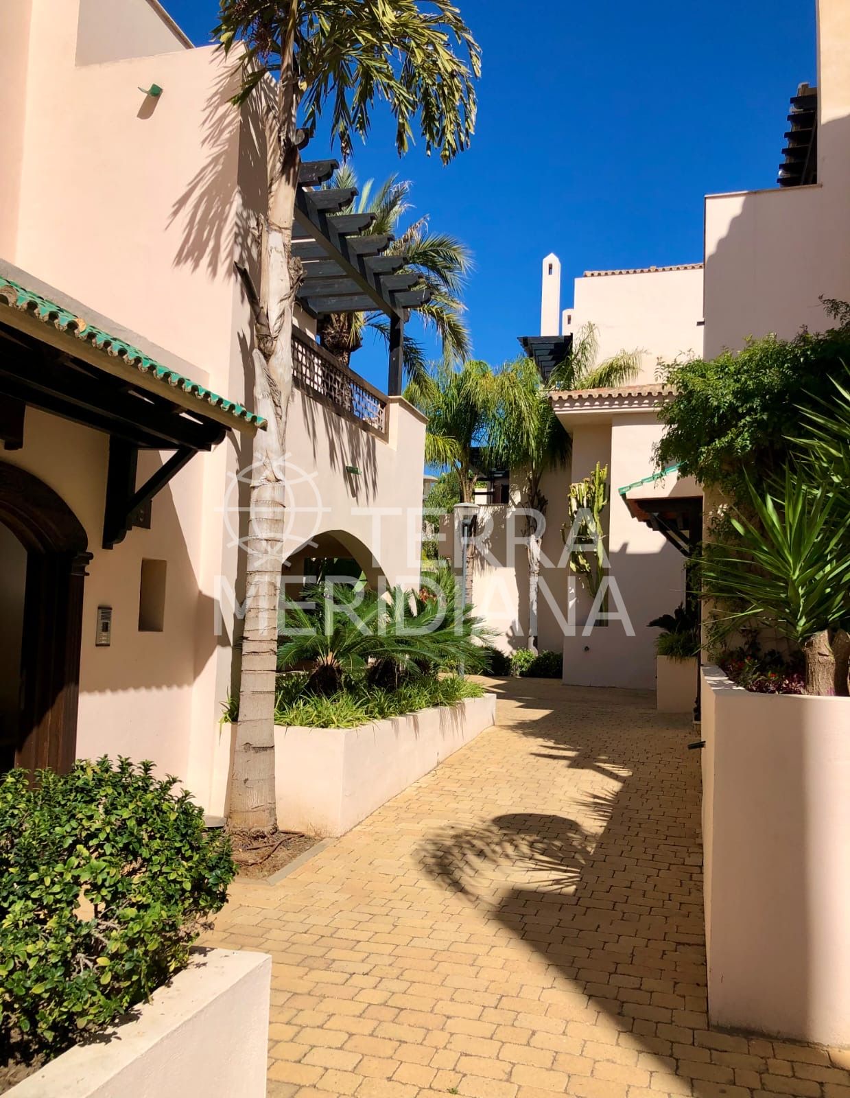 Ground Floor Apartment in Medina de Banús, Marbella