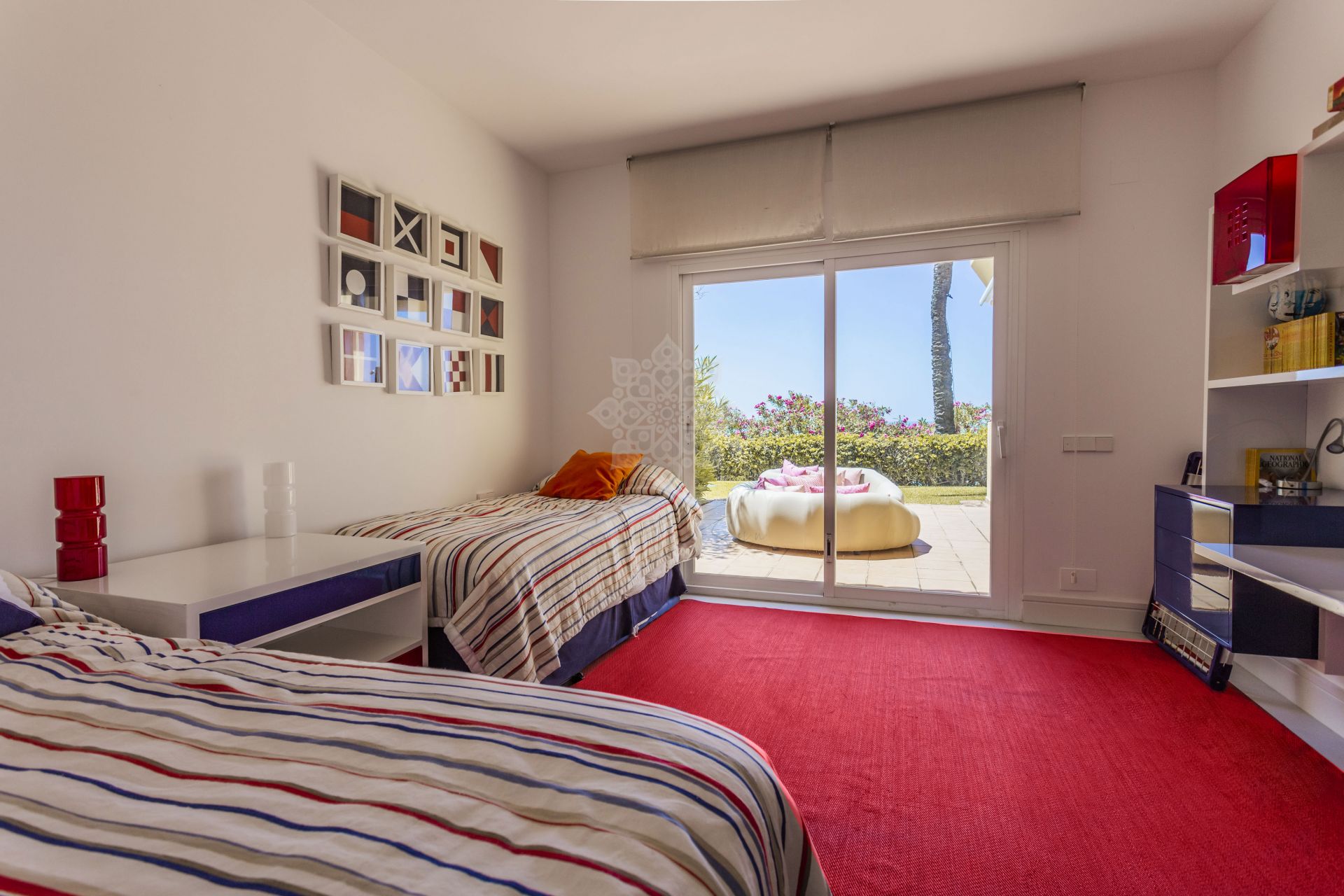 Apartament na parterze w Rio Real, Marbella