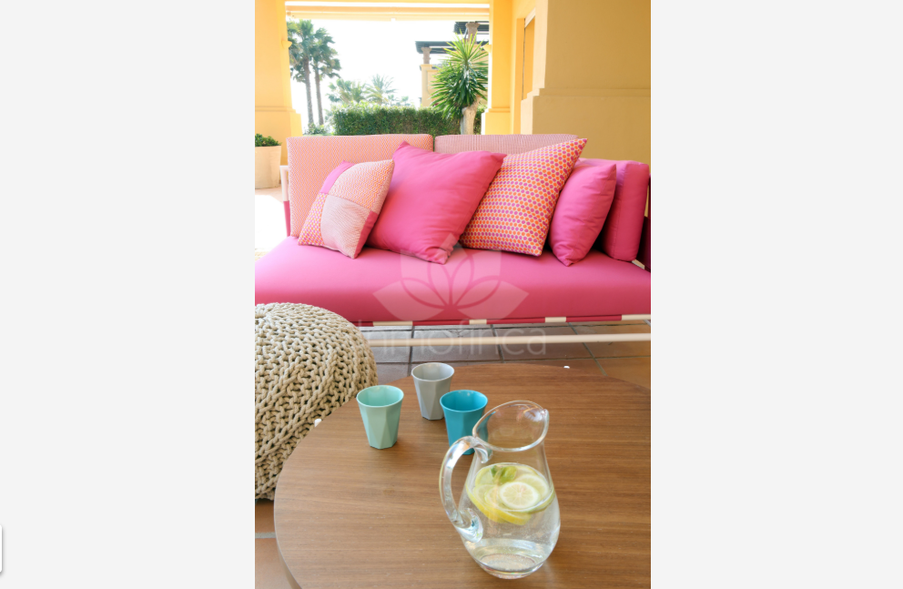Apartamento Planta Baja en Rio Real, Marbella
