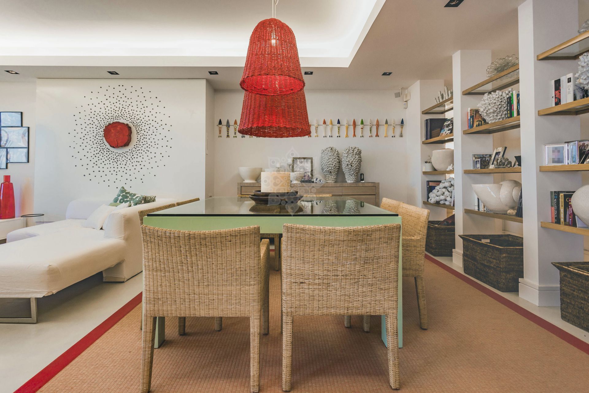 Apartament na parterze w Rio Real, Marbella