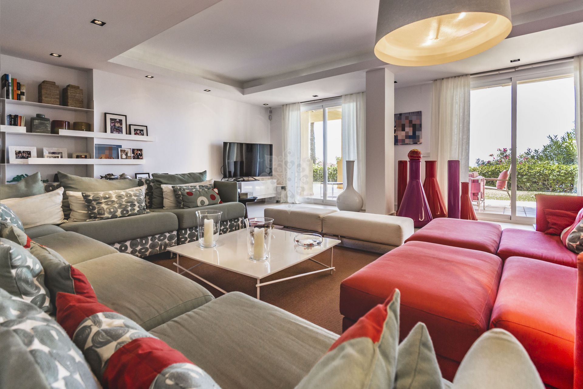 Apartament na parterze w Rio Real, Marbella