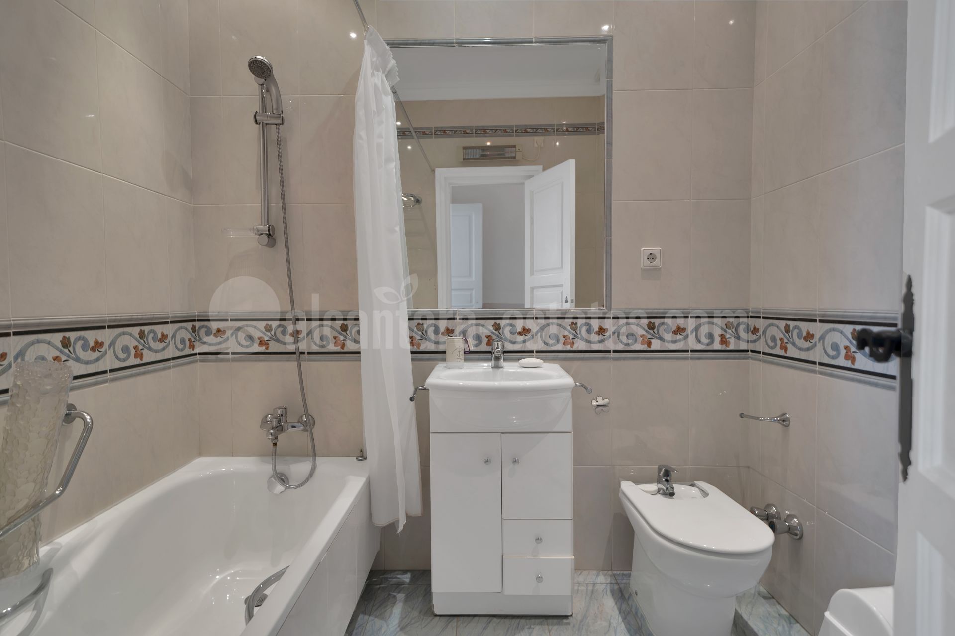 Villa in Las Brisas, Marbella