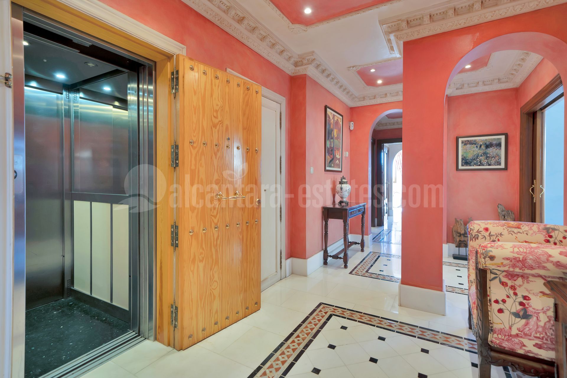 Triplex in Guadalmina Baja, San Pedro de Alcantara