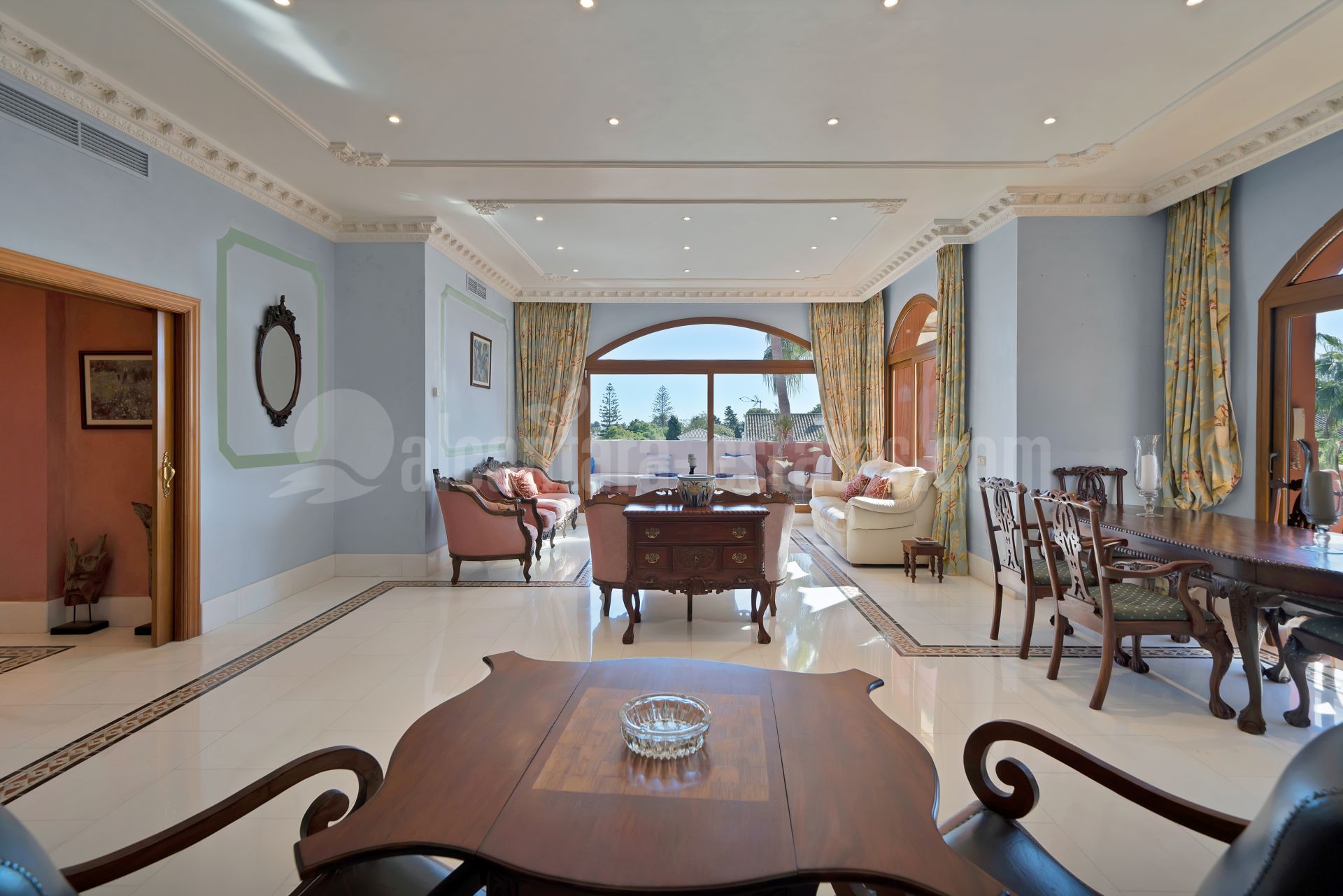 Triplex in Guadalmina Baja, San Pedro de Alcantara