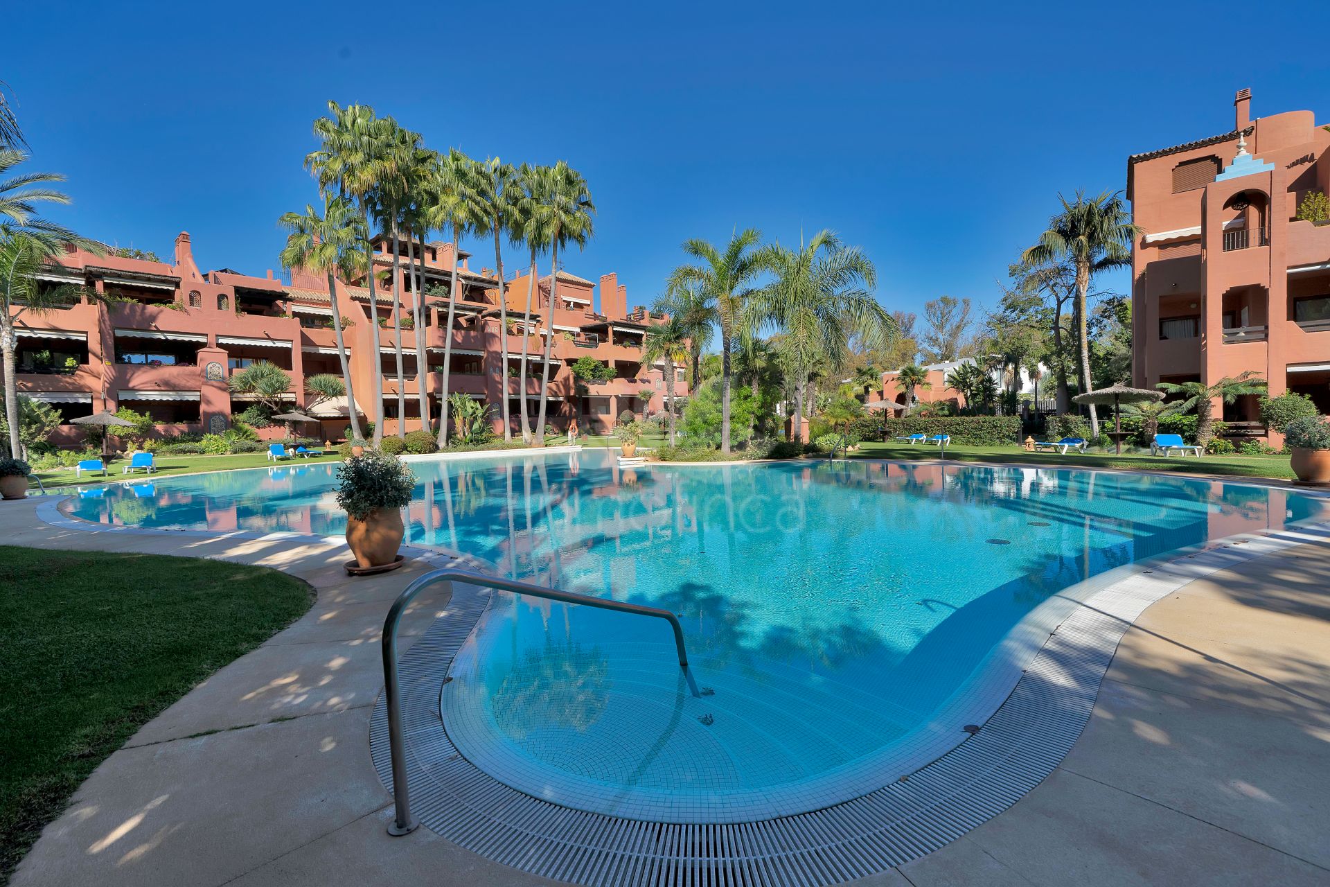 Triplex en Guadalmina Baja, San Pedro de Alcantara