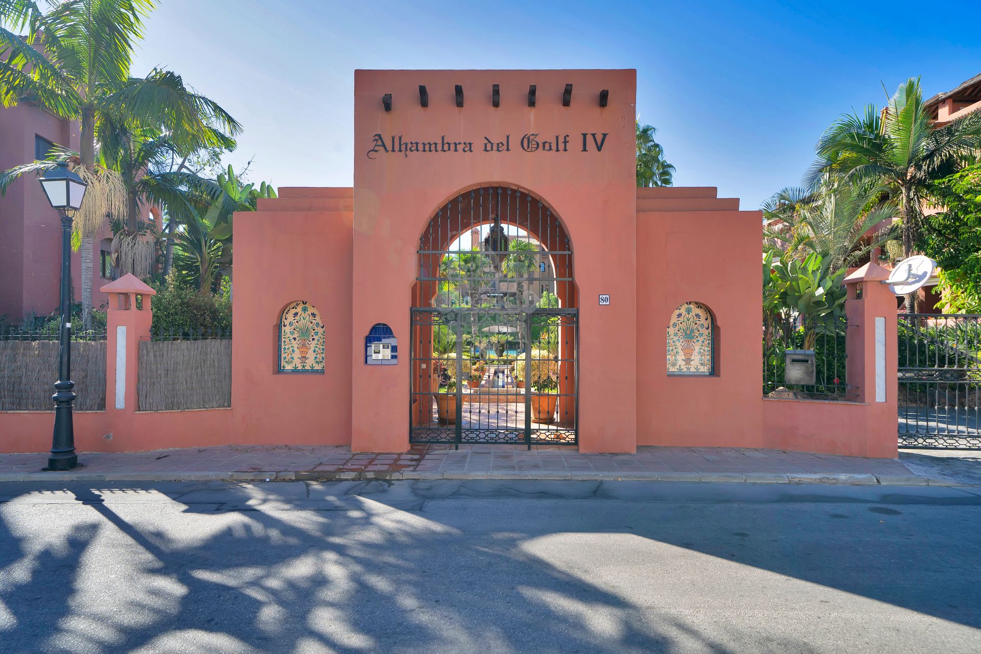 Triplex in Guadalmina Baja, San Pedro de Alcantara