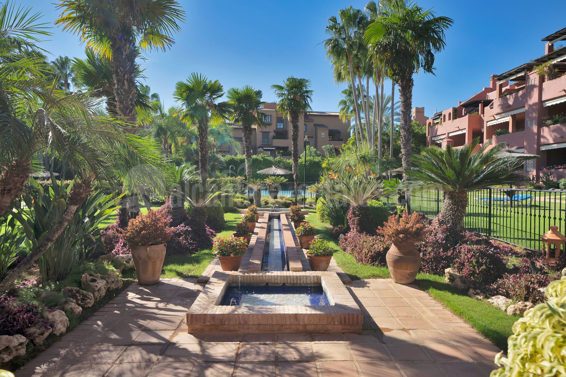 Triplex in Guadalmina Baja, San Pedro de Alcantara