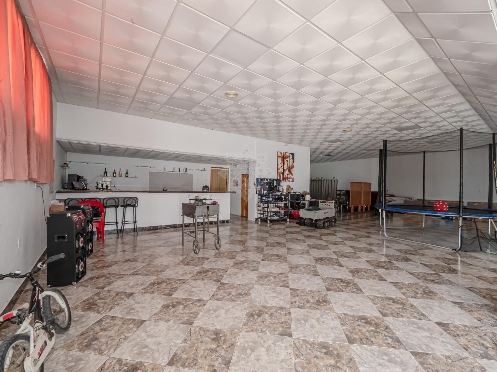 Local Comercial en Alozaina