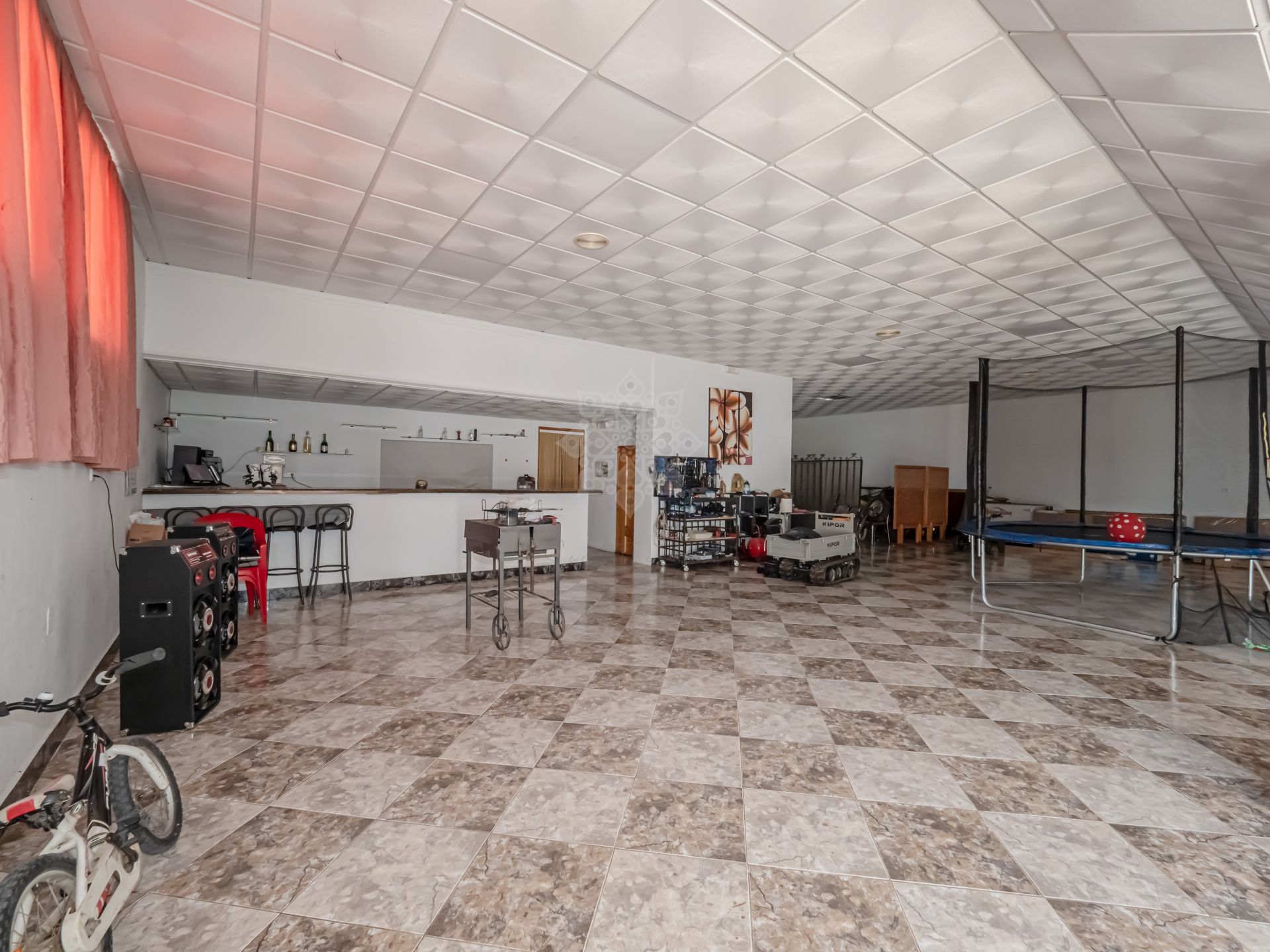 Local Comercial en Alozaina