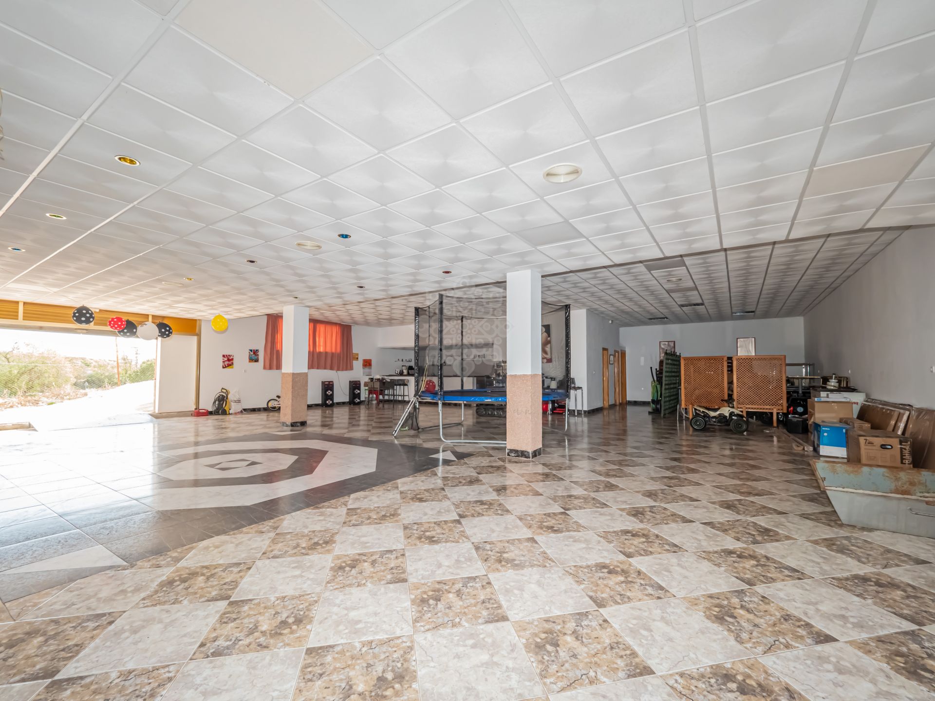 Local Comercial en Alozaina