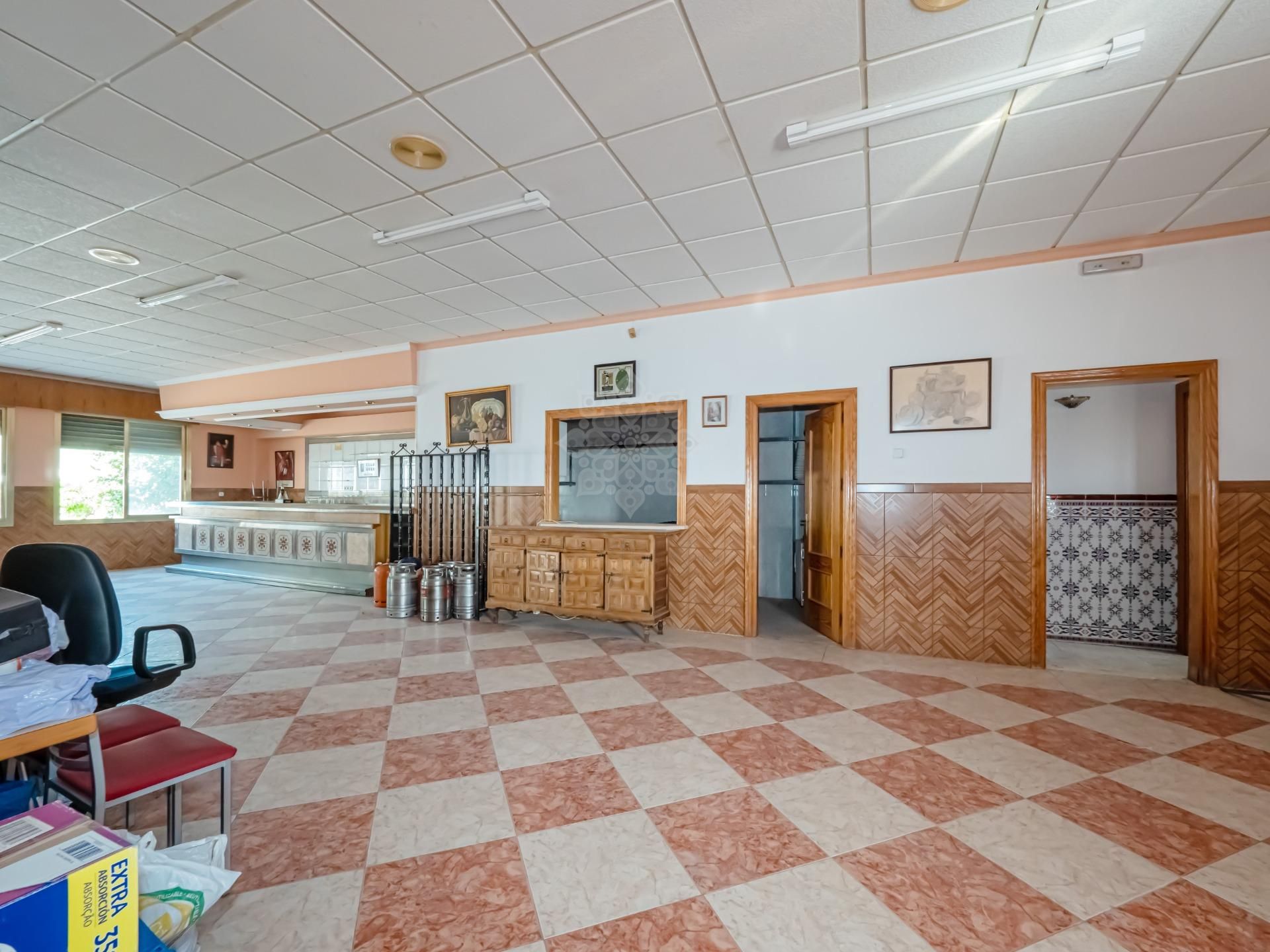 Local Comercial en Alozaina