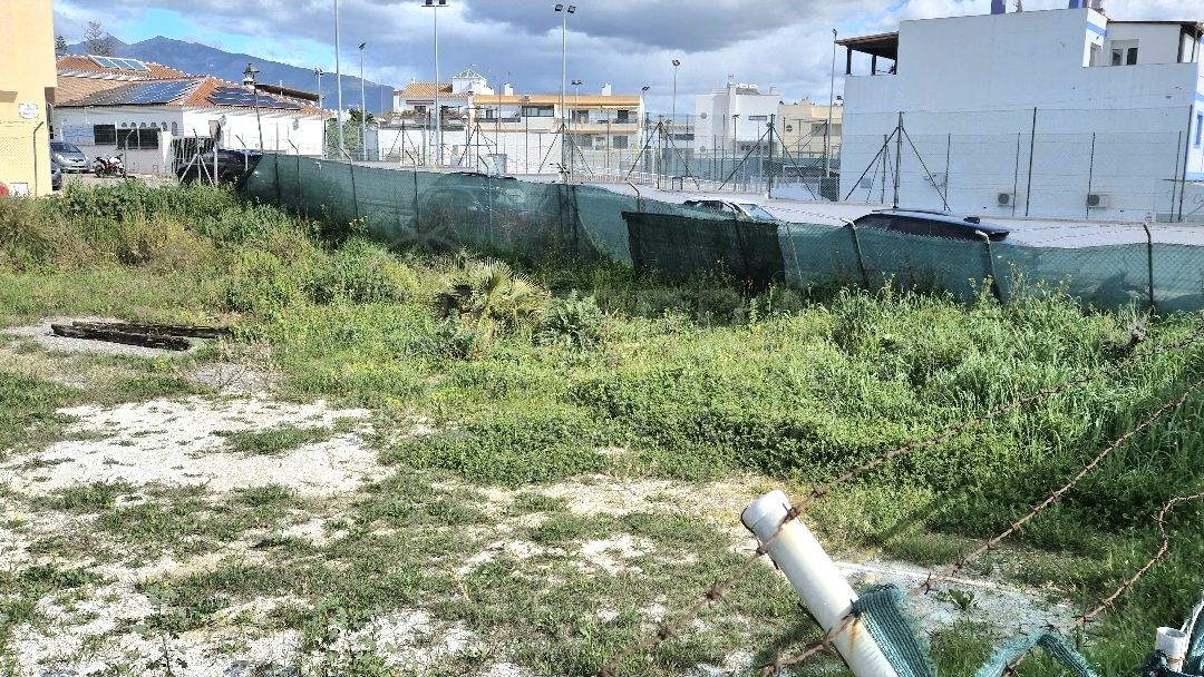 Plot in Cancelada, Estepona
