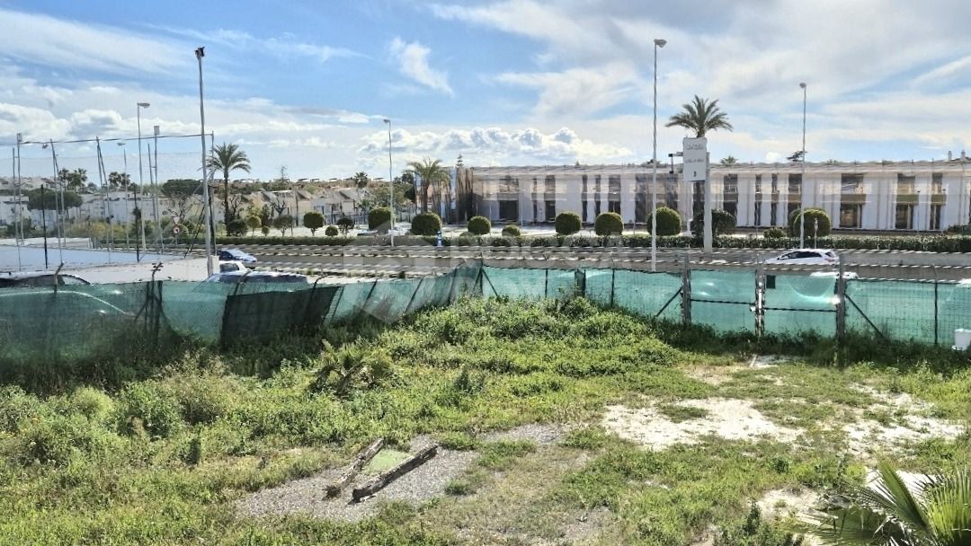 Urban & Commercial Plot in a Strategic Location – New Golden Mile, Cancelada, Estepona