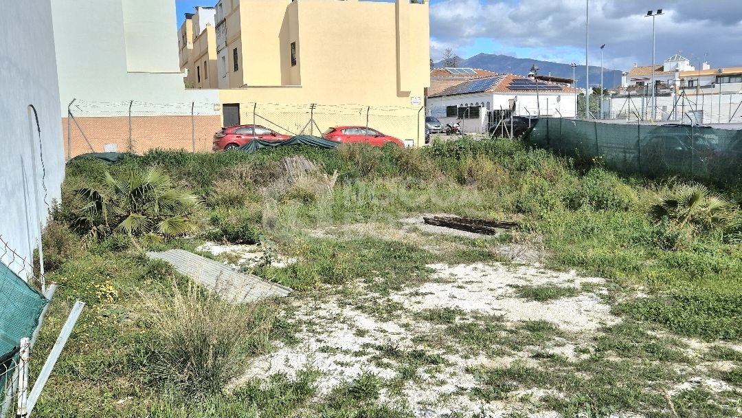 Urban & Commercial Plot in a Strategic Location – New Golden Mile, Cancelada, Estepona