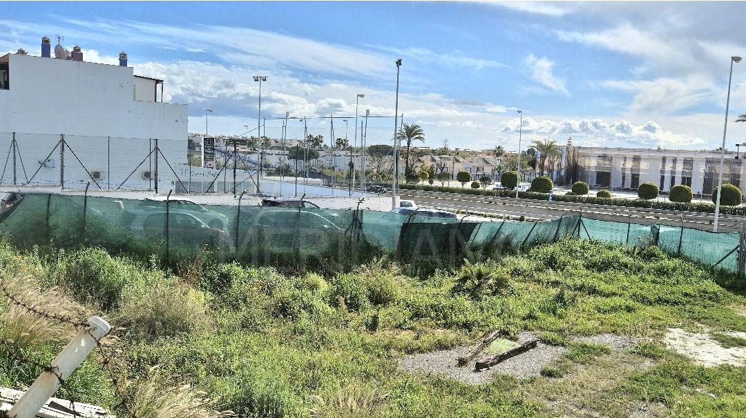 Plot in Cancelada, Estepona