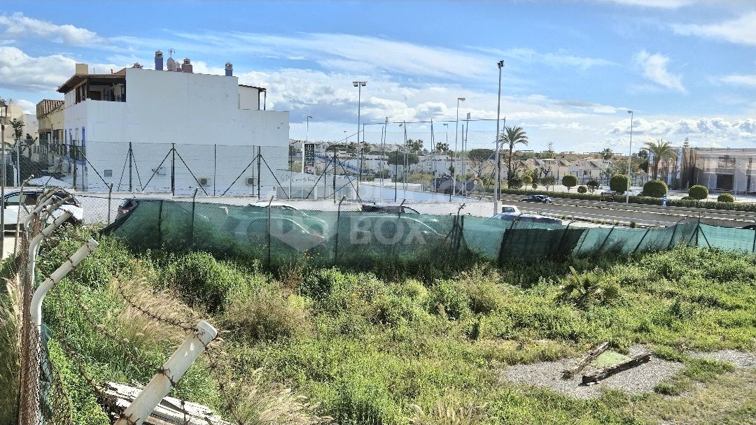 Urban & Commercial Plot in a Strategic Location – New Golden Mile, Cancelada, Estepona