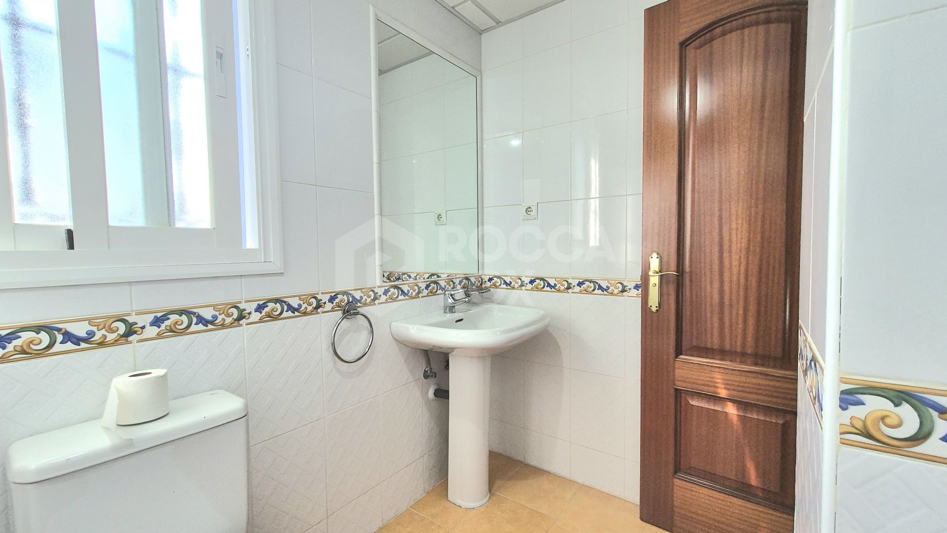 Townhouse with Panoramic Views and Solarium in Alhaurín Golf