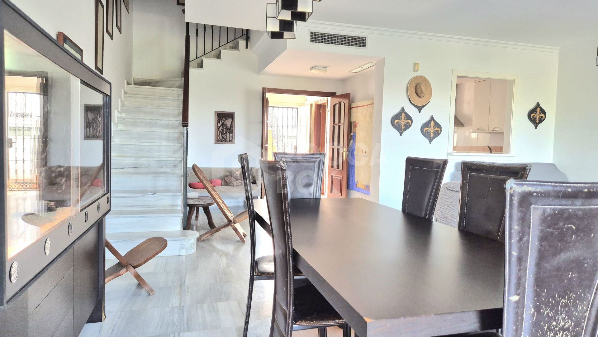 Townhouse with Panoramic Views and Solarium in Alhaurín Golf