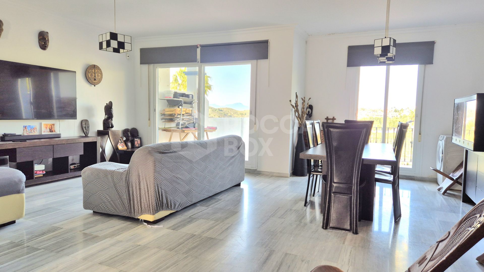 Townhouse with Panoramic Views and Solarium in Alhaurín Golf