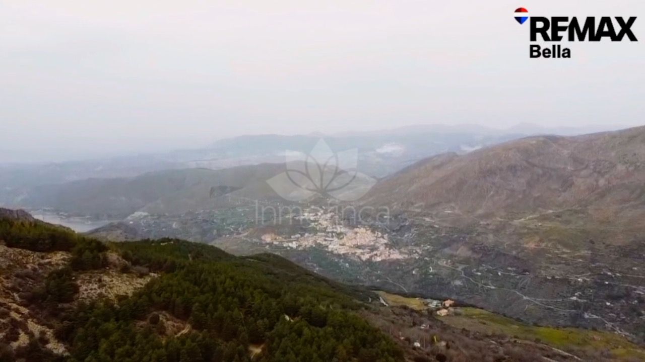 Plot in Güejar Sierra