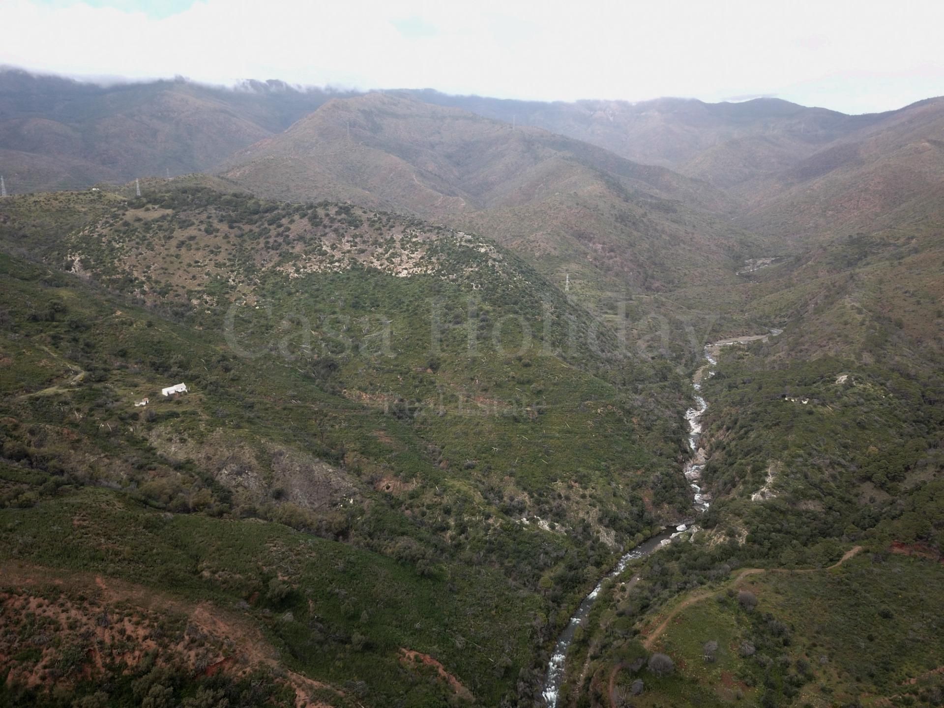 Parcela Rustica en Altos de Estepona, Estepona