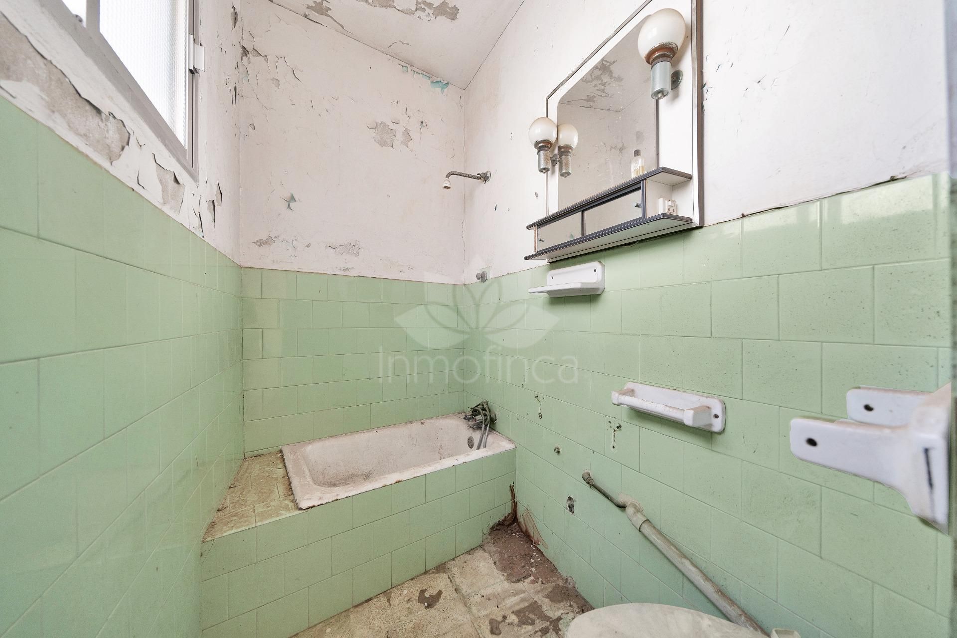 House in La Linea de la Concepcion