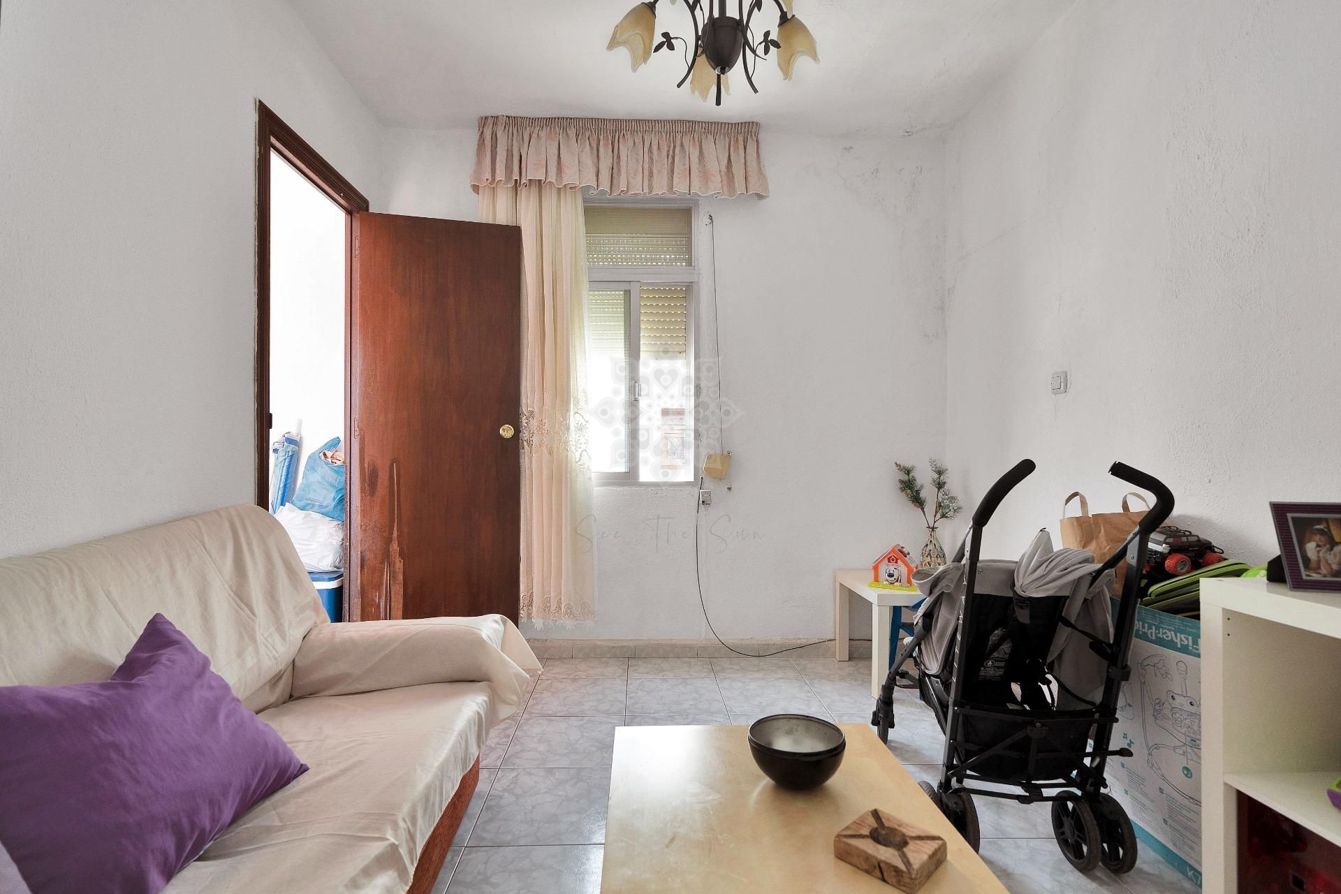 Dom w La Linea de la Concepcion