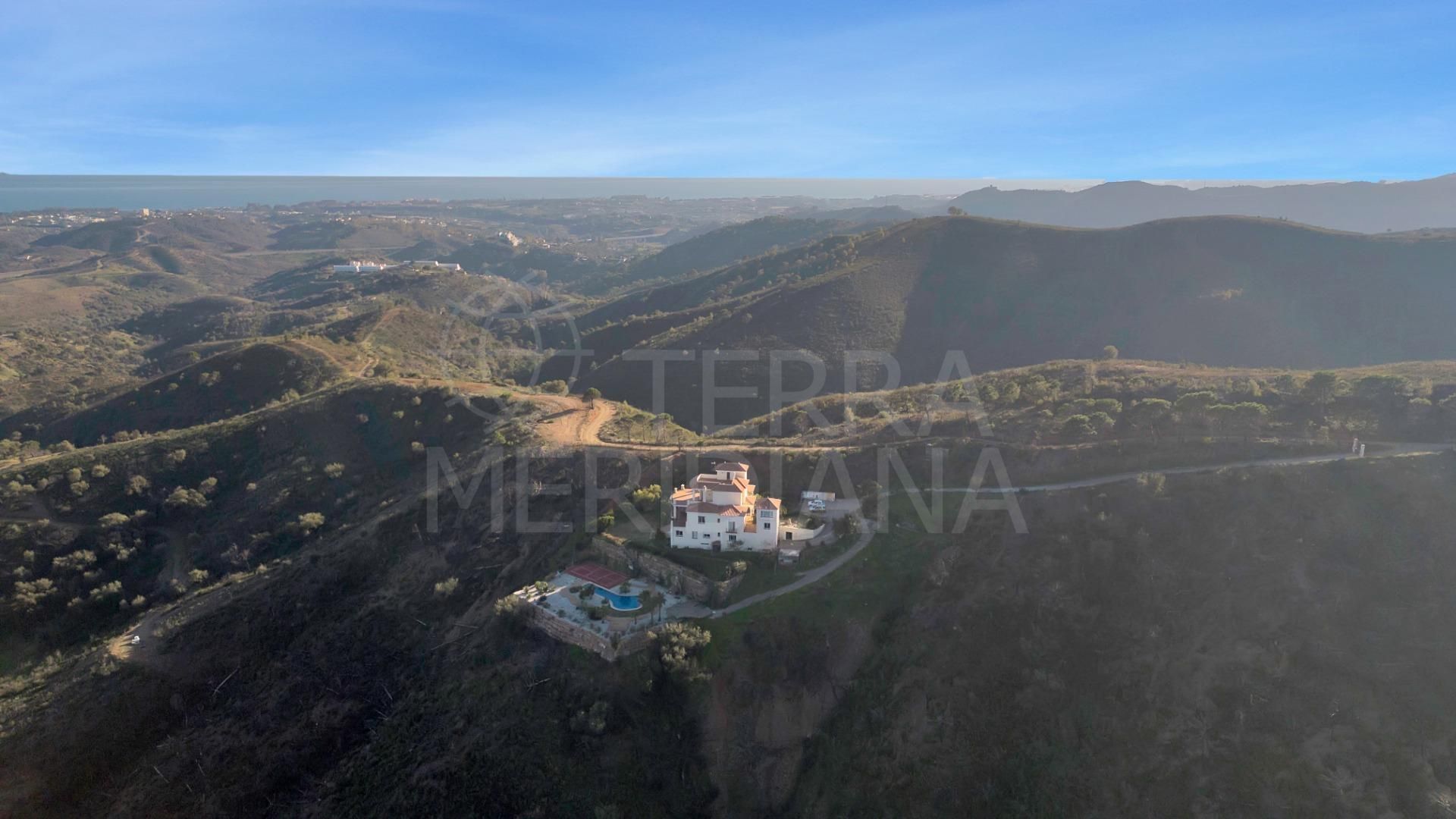 Villa in Estepona