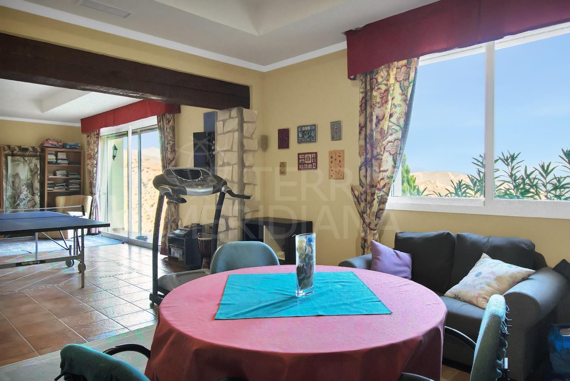 Villa in Estepona