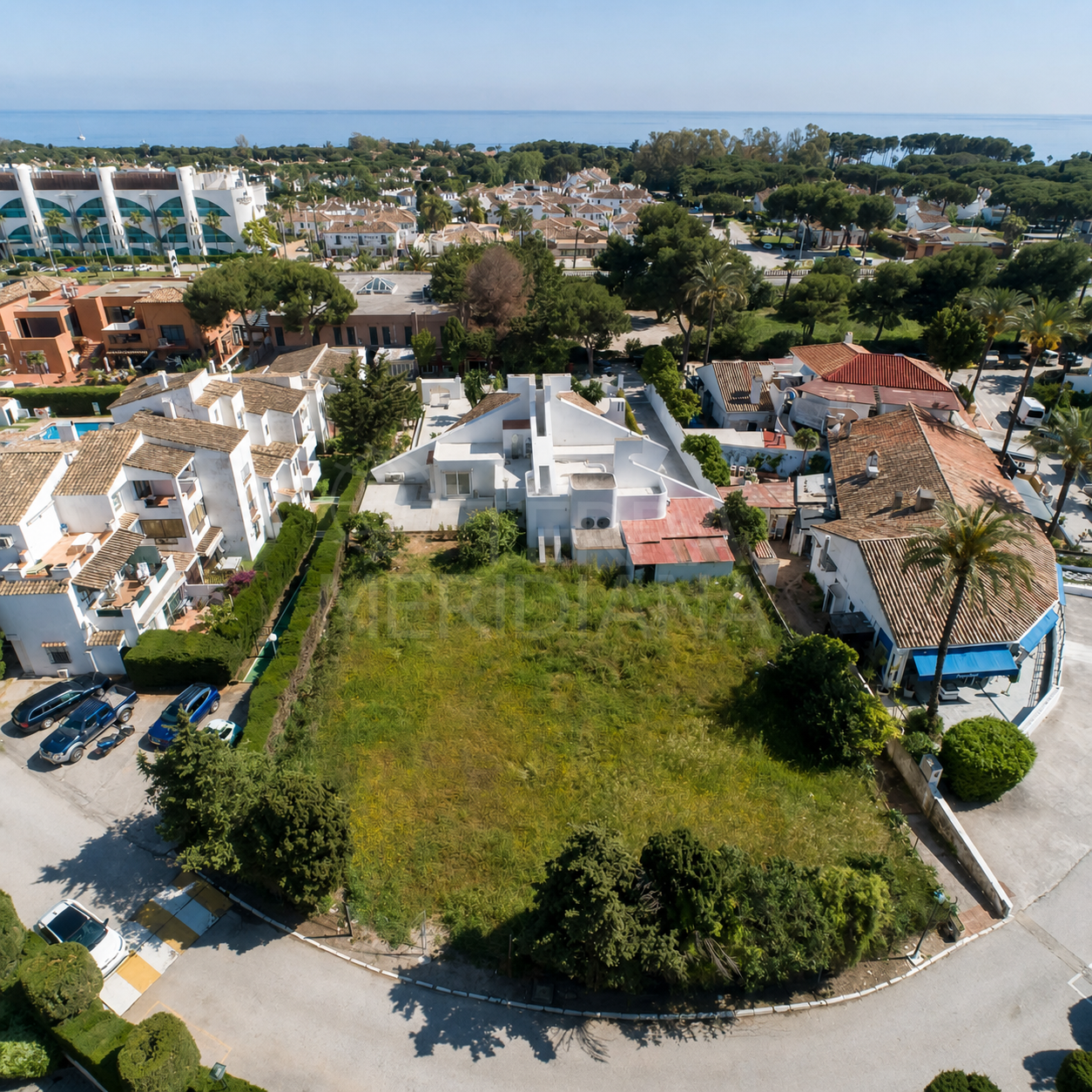 Business in El Pilar, Estepona