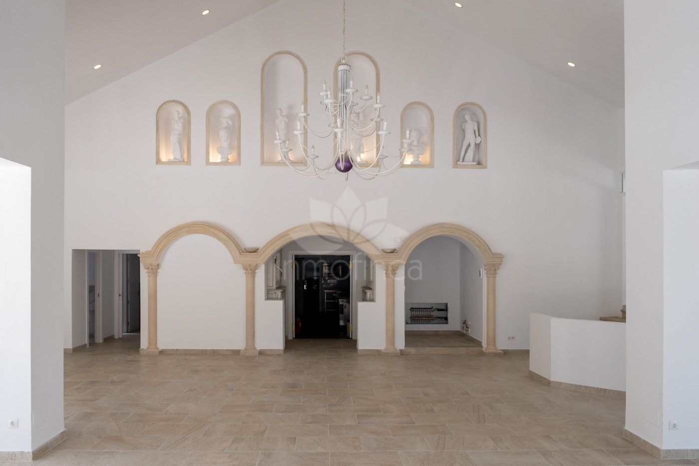 Negocio en El Pilar, Estepona