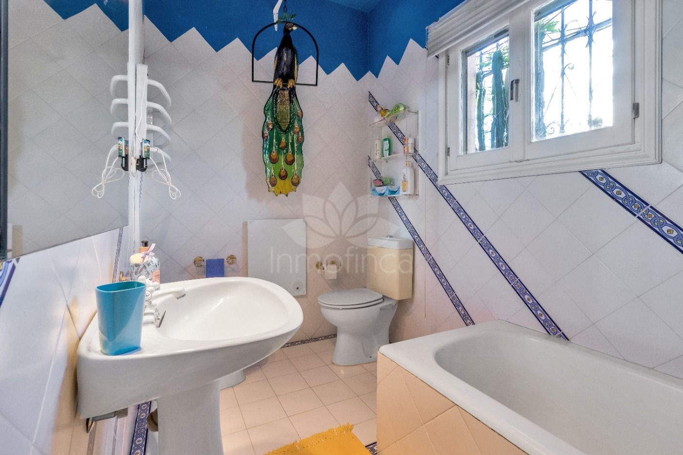 Villa in Atalaya Golf, Estepona