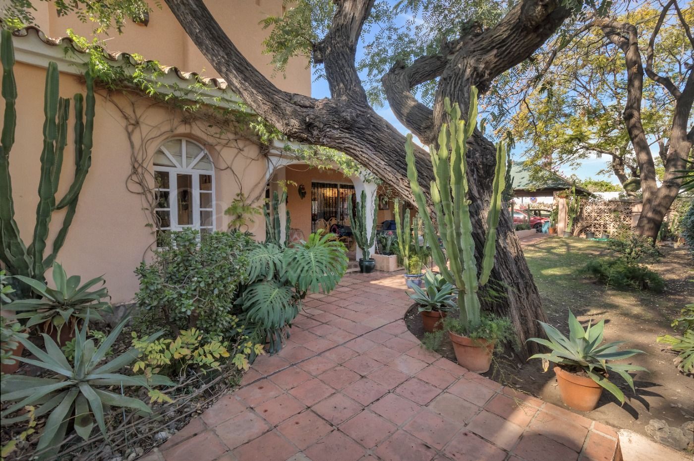 Villa en Atalaya Golf, Estepona