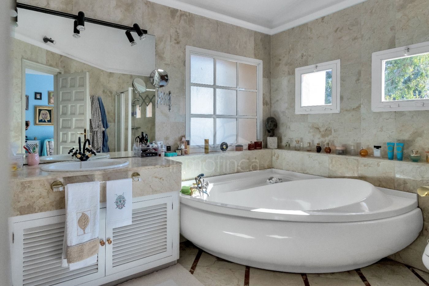 Villa in Atalaya Golf, Estepona