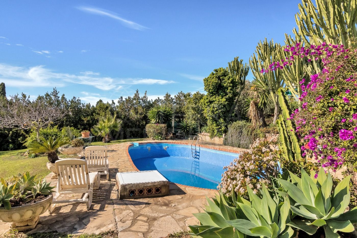 Villa in Atalaya Golf, Estepona