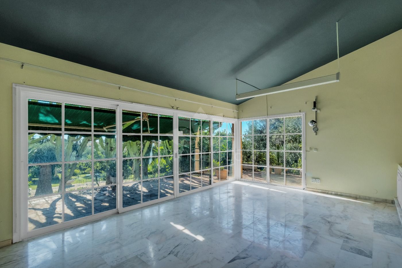 Villa in Atalaya Golf, Estepona