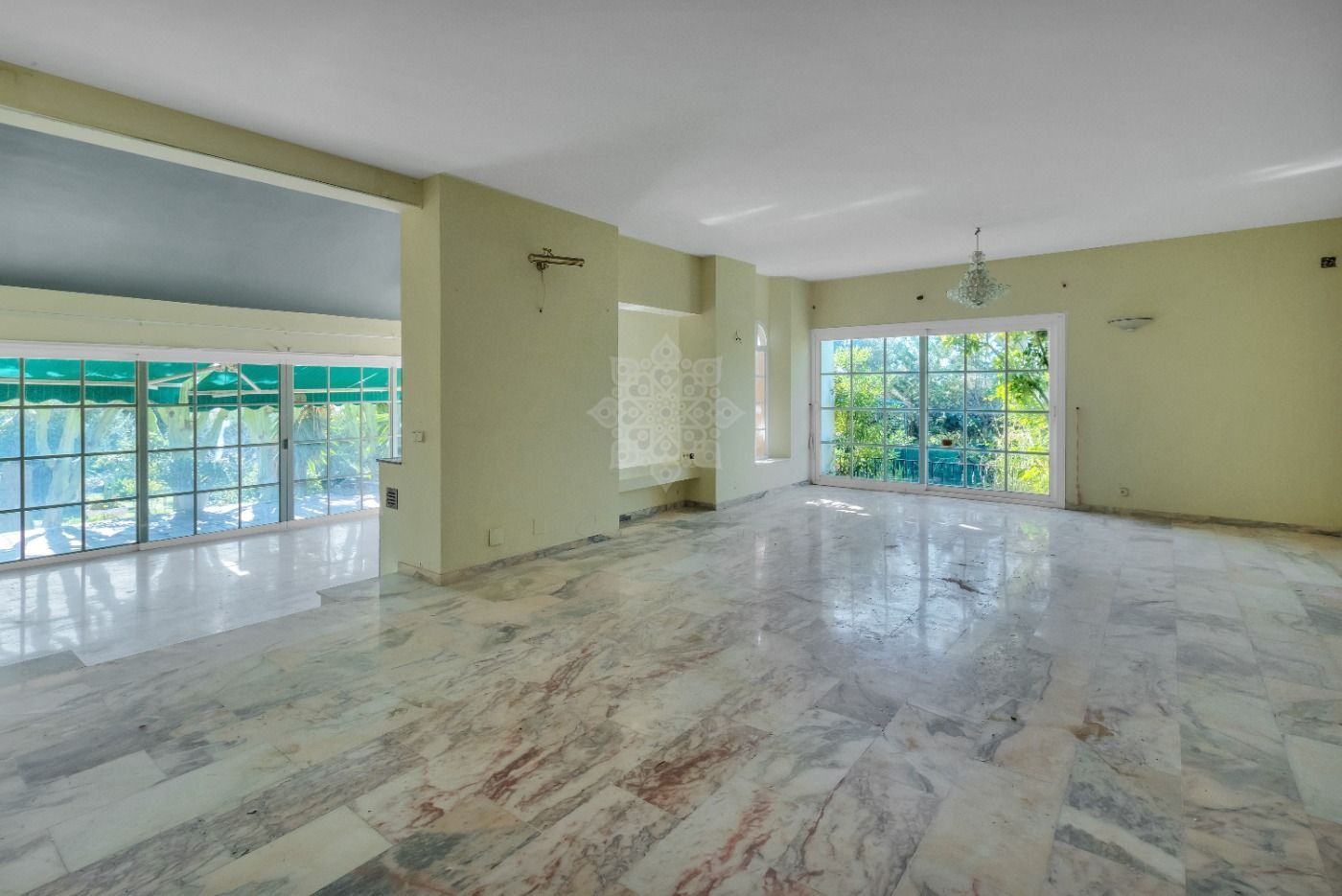 Villa en Atalaya Golf, Estepona