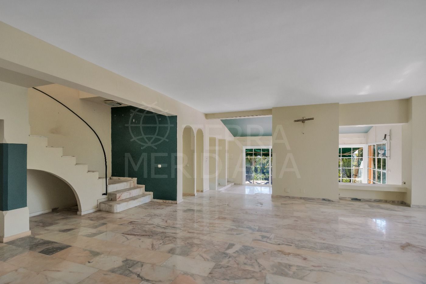 Villa in Atalaya Golf, Estepona